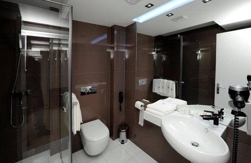 Tirgu Mures Hotel | Plaza V