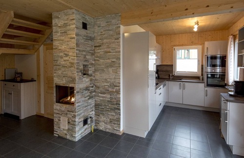 Sankt Lorenzen ob Murau Ski Chalet | Pleasant chalet with indoor hot tub