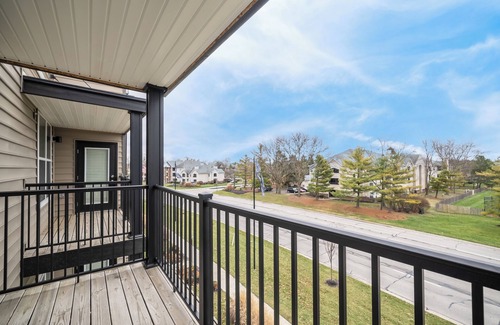 Columbus Apartment | Pleasant Comfy 2/2 Great for Traveling Professionals