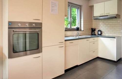 Bohon House | Pleasant holiday home with infrared sauna