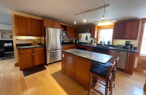 Ludlow Apartment | Pleasant Street Retreat in Downtown Ludlow on Shuttle Route