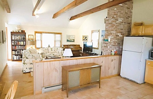 South Chatham House | Pleasant Street Hideaway!
