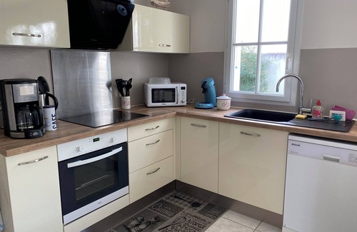 Saint-Martin-de-Re House | Pleasant sunny house with terrace and garden, close to the beach.