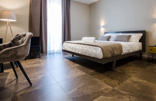 Old Town Bed & Breakfast | Plebis - La Voce del Violino - Luxury B&B in the center of Catania in Sicily