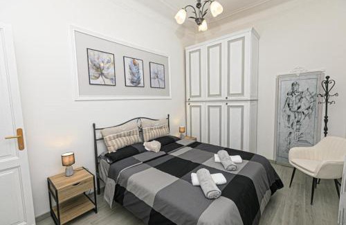 San Fruttuoso Apartment | Plein ciel - Attico vicino al centro - parcheggio privato