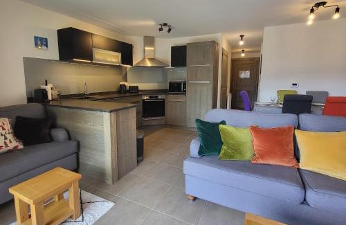 Samoens Apartment | Plein Soleil Modern 3 bedroom apartment with stunning mountain views