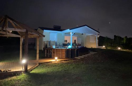 Petit-Bourg Villa | Plein Vent