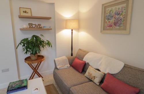 Hellidon House | Plum Barn