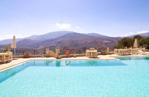 Exopoli House | Plum Tree - Exceptional view with pool access