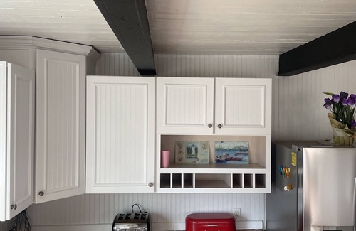 Cedarville House | Plymouth Beach House Retreat