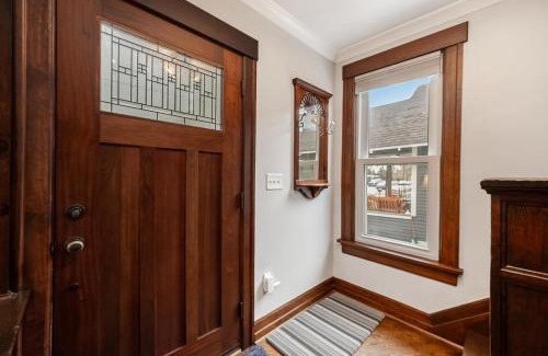 Plymouth House | Plymouth Paradise