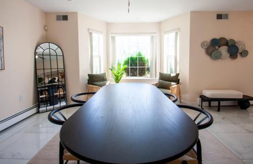 Tunkhannock Township House | Pocono Dreamhouse Pool Oasis Gamer's Theater