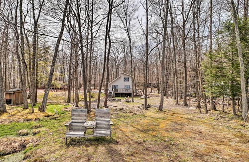Locust Lake Village Cottage | Pocono Lake Home w/Fire Pit: Walk to Ski Hill!