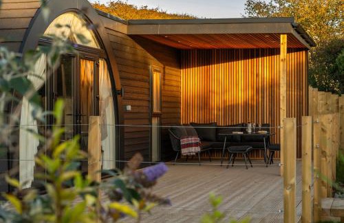 St Ives House | POD St Ives - LUXURY GLAMPING ACCOMMODATION