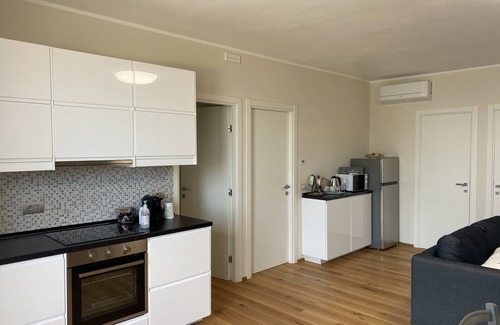Montalcino Apartment | Podere Belsogno-apartment rose garden