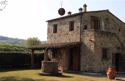 Rapolano Terme Apartment | Podere Chiusella - 1 bedroom apartment and sofa bed