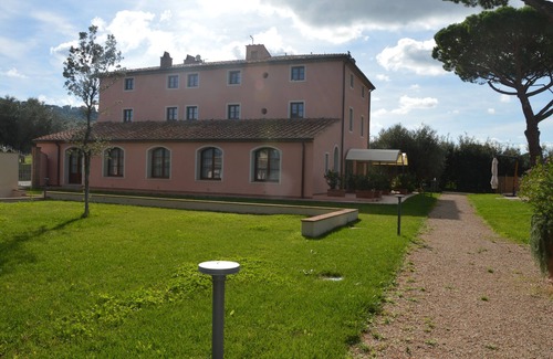 Castagneto Carducci Apartment | Podere le Bozze "Cuoricino" just 10 minutes from the sea