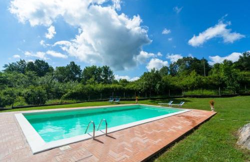 Abbadia San Salvatore Villa | Podere Mezzavia by VacaVilla