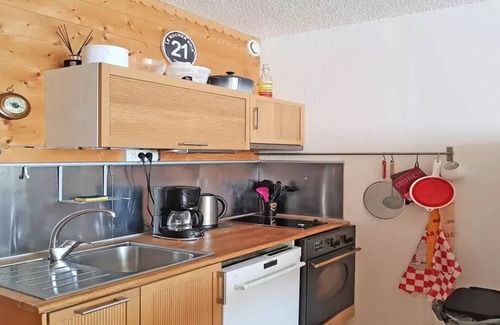Puy-Saint-Vincent Apartment | Podium Residence - POD102 - APPT T2 - VERANDA VIEW PISTES - 5 PERSONS - CENTRE STATION