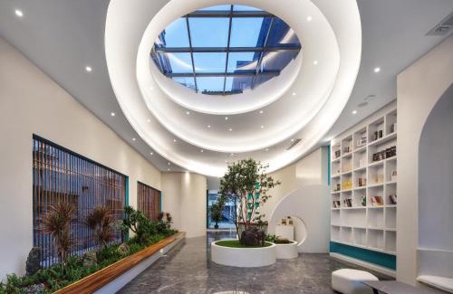 Guilin City Centre Hotel | Poetry and the distant place Xiangshan Appointment Hotel