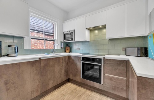 Worthing Apartment | Poets Apartment | By My Getaways