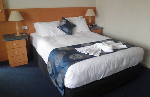 Gundagai Hotel | Poets Recall Motel