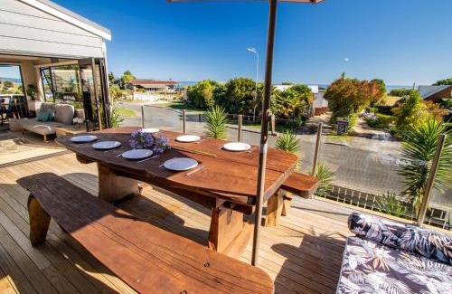 Pohara House | Pohara Beach Escape - Pohara Beach Holiday Home