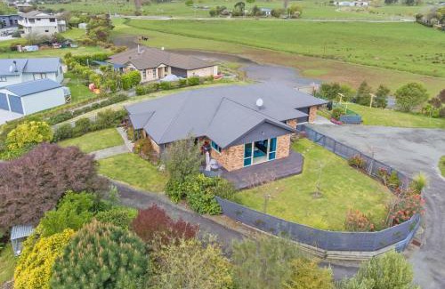 Pohara House | Pohara Beach Life