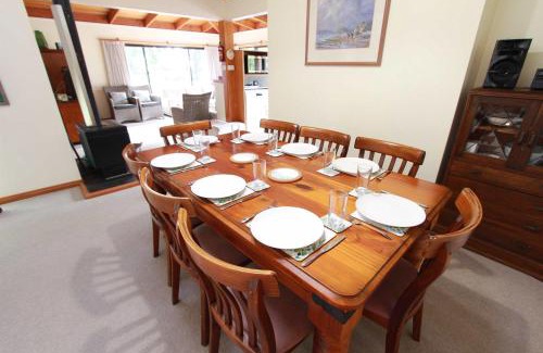 Pohara House | Pohara Sands - Family Beach House