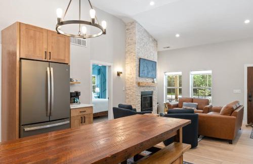 Egg Harbor House | Point Beach Cottage by Simple Life Rentals