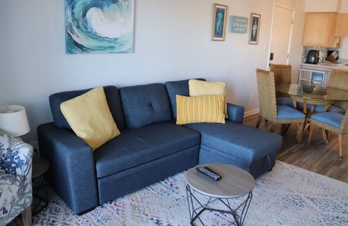 Emerald Isle Condo | Point Emerald Villas B101 - Oceanside condo in Emerald Isle
