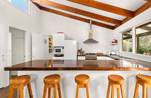Point Lonsdale House | Point Lonsdale Beach House - Relax Beach Surf Golf