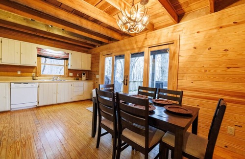 Valley Head Cabin | Point Of View! Hot Tub l Views