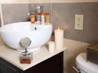 Williamsburg Hotel | Pointe Plaza Hotel