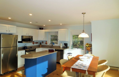 East Boothbay Cottage | Pointed Fir Cove Cottage - Stunning Ocean Front Retreat!