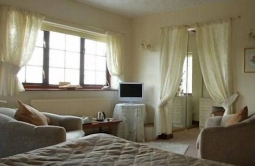 Little Stukeley House | Pointers Guest House