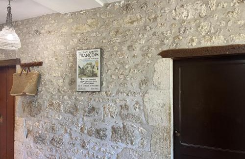 Gontaud Bed & Breakfast | Poitevins Farmhouse - 5-Bedroom Holiday Home near Duras