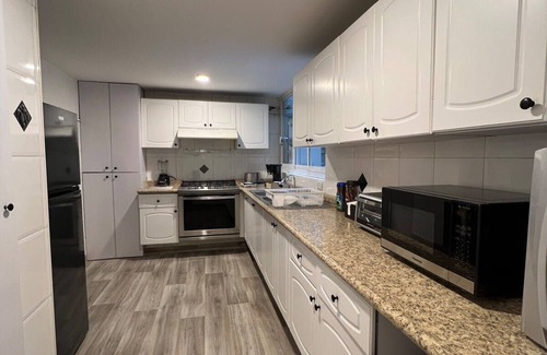 Miguel Hidalgo Apartment | Polanco Apt Steps from Masaryk Ave Ideal for Group
