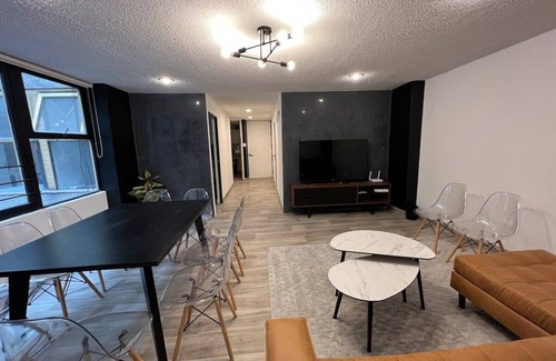 Miguel Hidalgo Apartment | Polanco Apt Steps from Masaryk Ave Ideal for Group