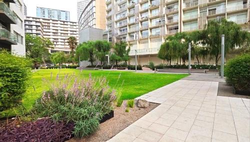 Granada Apartment | Polanco City View Apartment With Private Park
