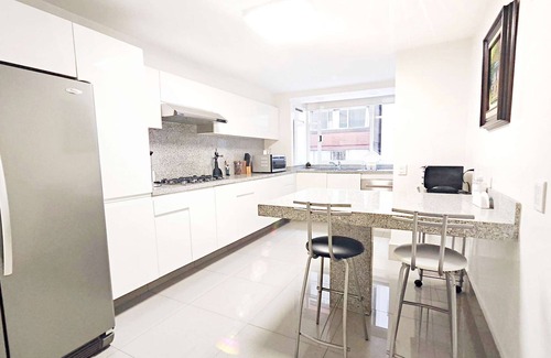 Miguel Hidalgo Condo | Polanco Museums & Shopping - 4BR y 3.5 BT