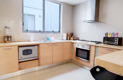 Polanco Condo | @Polanco's heart+Jacuzzi+Terrace+King bed+ 2 baths