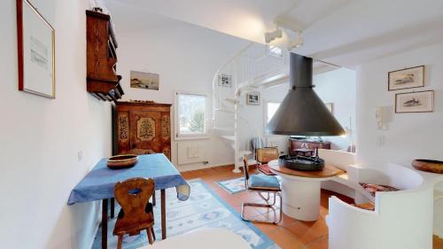 Sils-Maria Apartment | Polaschin D7