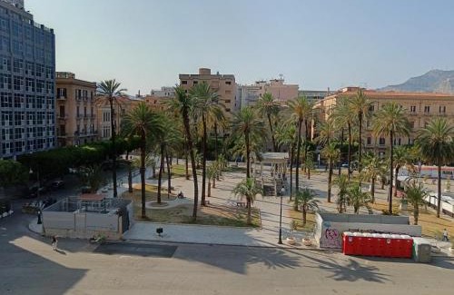 Ruggero Settimo Apartment | Politeama Suite