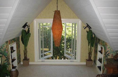 Pasadena Cottage | Polynesian Paradise in Pasadena
