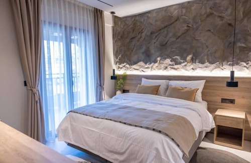 Kalambaka Apartment | Polyzos Luxury Suites Meteora #2 - Adults Friendly