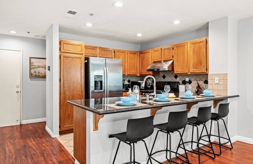 San Bernardino County House | Pomona College/3BD/2.5BA/6Beds