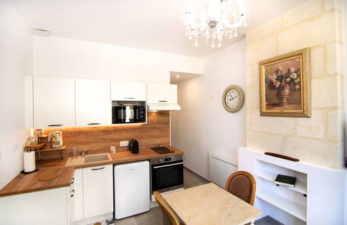 Libourne Apartment | Pompidou Residence – apt 102 Vintage