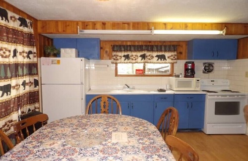 Ruidoso Cabin | Ponderosa Cabins 104 N Laurel cabin 20