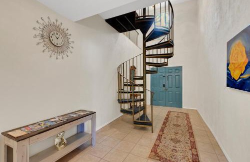 Gainesville House | Ponderosa Off The Beaten Path farmhouse